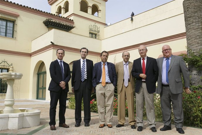 Expertos juristas en el Instituto de Estudios Cajasol