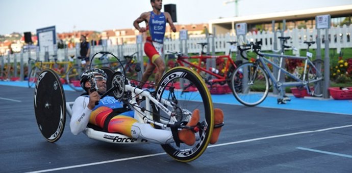 Diego Velázquez, campeón del mundo de triatlón