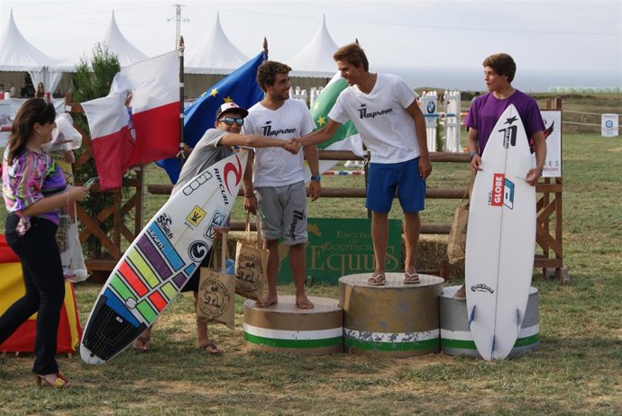 Ganadores del festival de suf en Liencres