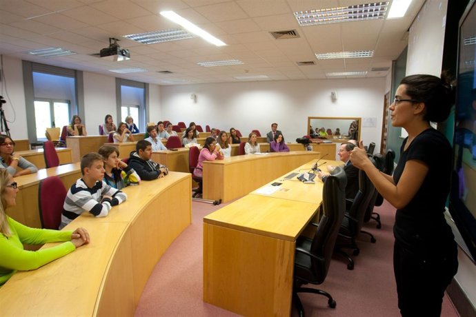 Alumnos participando en el 'Campus inclusivo' de la Universidad de Navarra