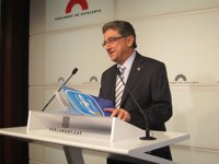 Millo (PP) afirma que Rajoy evita la palabra 'consulta' para "no cerrar ninguna puerta"