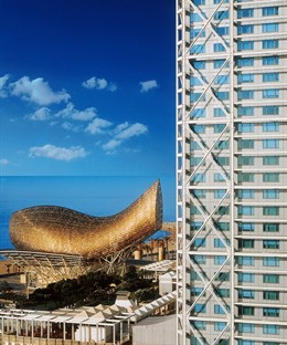 Vista exterior del Hotel Arts de Barcelona