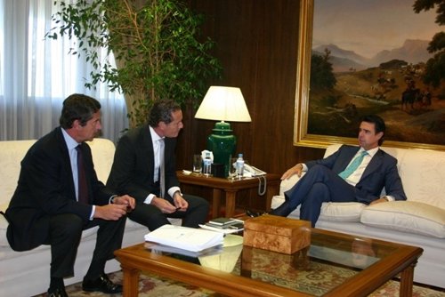 Mario Armero, Rafael Prieto y José Manuel Soria, de izquierda a derecha