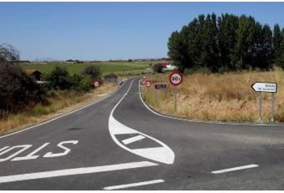 Carretera de Guijo de Galisteo a Morcillo.