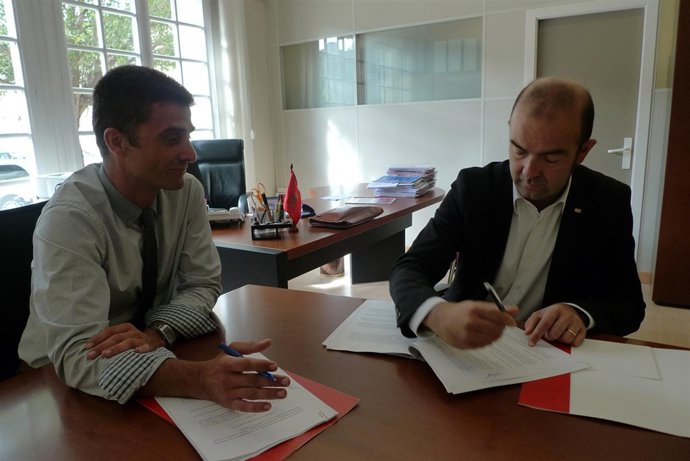  Mariano Oto Y Joaquín Mencos.