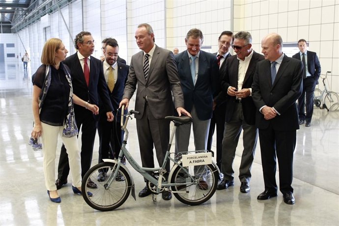 Alberto Fabra visita Porcelanosa