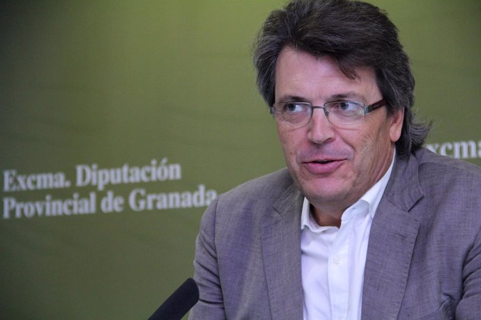 José Torrente, en rueda de prensa