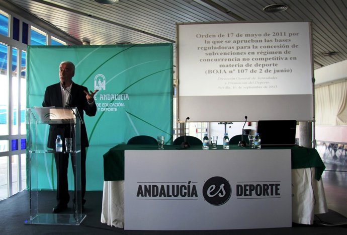 El consejero Luciano Alonso