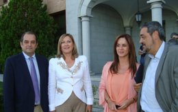 Del Olmo (2i), antes de la jornada. 