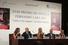 Marta Robles presenta su novela en Sevilla