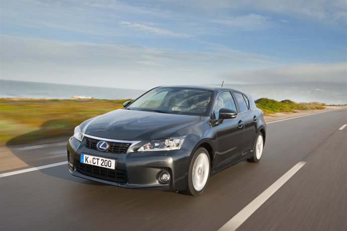 Lexus CT 200h