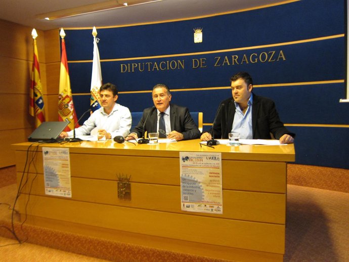Rueda, Ariza y Sanz en la presentación de 'Expo Alfindén Activa'