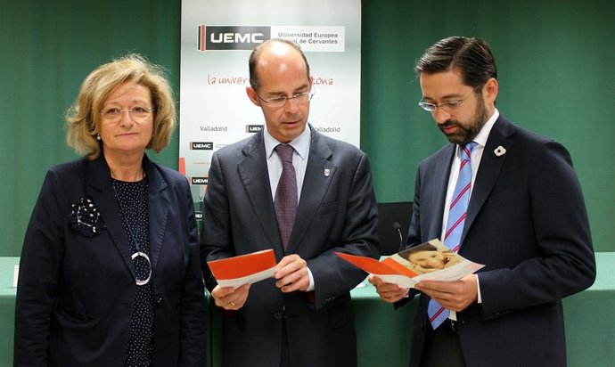 Montserrat Tarrés, Martín Fernández Antolín y Eduardo Alvárez.