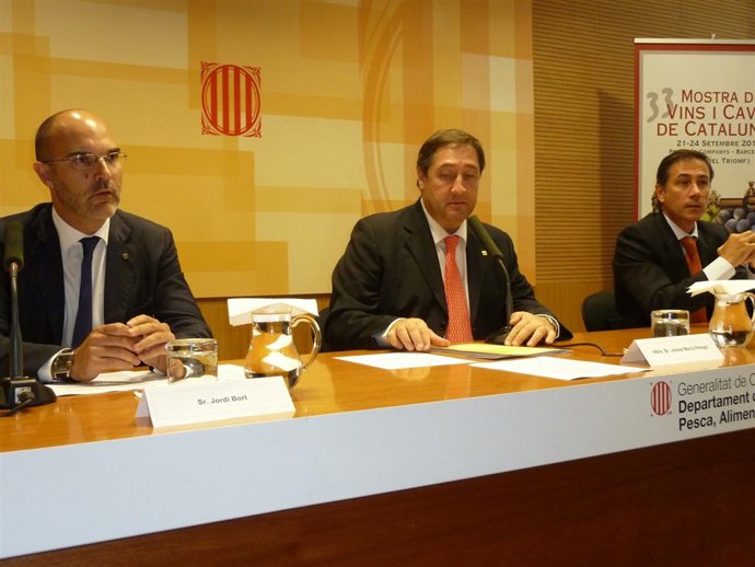 Bort, Pelegrí y Espasa en la presentación de la 33 Muestra de Vinos y Cavas 