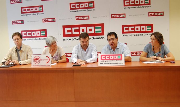 Maíllo con los sindicatos en Granada