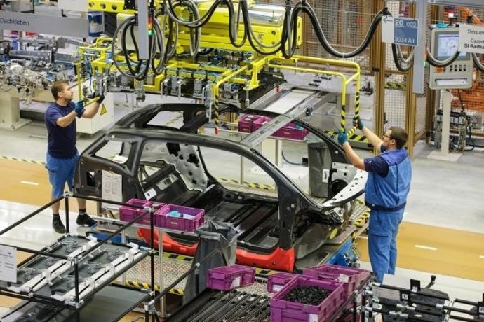 BMW empieza a fabricar el i3