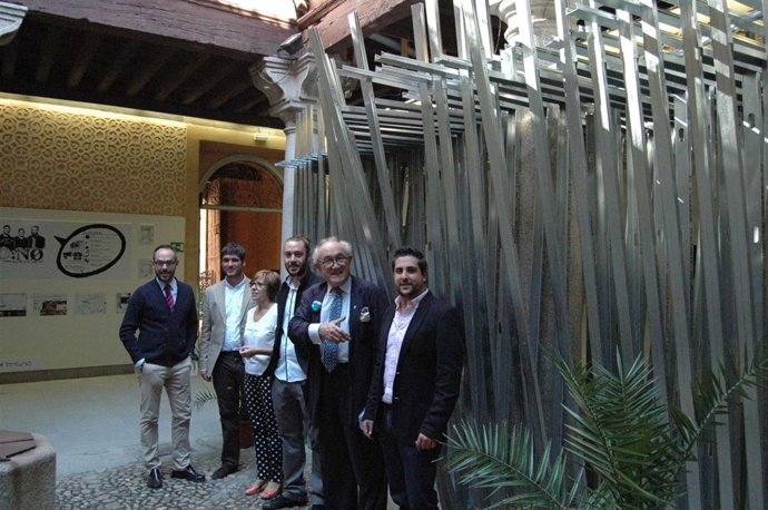 Inauguración de la exposición sobre 'The Cave'. 