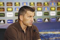 Djukic: "Tenemos que estar unidos y fuertes"
