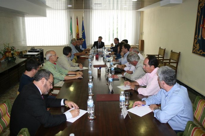 Reunión del subdelegado del Gobierno con alcaldes de Los Pedroches