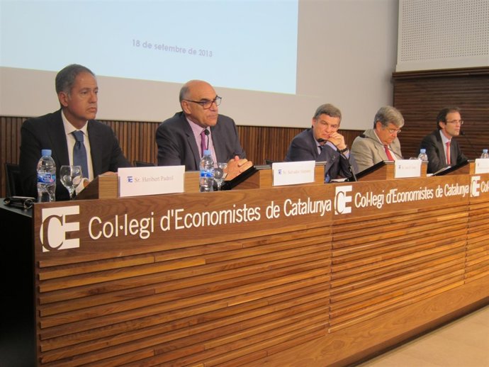 H.Padrol, S.Alemany, Joan B.Casas, G.López Casasnovas y J.Gual (Carec)