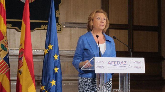 La presidenta de Aragón, Luisa Fernanda Rudi, en los Premios AFEDAZ 2013