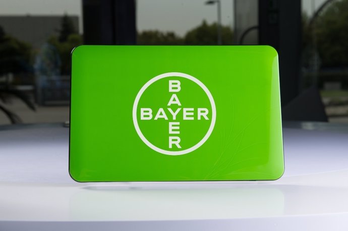 Policarbonato reforzado de Bayer para carcasas de portátiles
