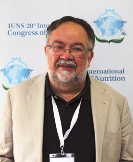 Imagen del profesor Nedergaard durante su presencia en el Congreso de Nutrición