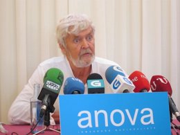 Xosé Manuel Beiras, en rueda de prensa
