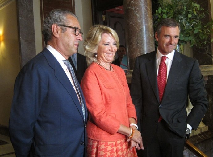 Luis Conde (Seeliger y Conde) Esperanza Aguirre (PP) Borja Gª-Nieto (C.Ecuestre)