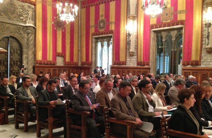 Sabadell y Terrassa valoran con prudencia el pago de la deuda del Govern