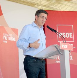 Patxi López