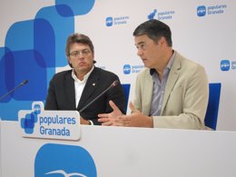 Carlos Rojas y José Torrente en rueda de prensa