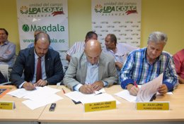 La Alianza UPA-COAG y Magdala firman un convenio marco