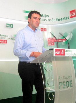 Mario Jiménez, este viernes