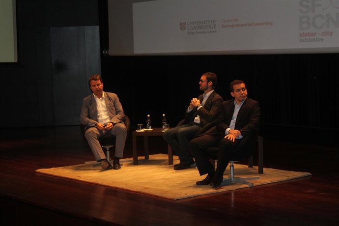 Emprendedores debaten las posibilidades de Silicon Valley en el Caixa Fórum