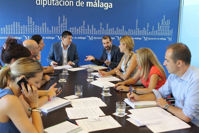 Francisco Oblaré en la reunión de RSC