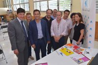 La Fundación Social "la Caixa" entrega material escolar a 650 alumnos de la capital