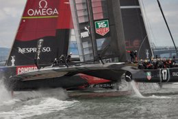 Copa América 2013 Emirates Team New Zealand Oracle Team USA