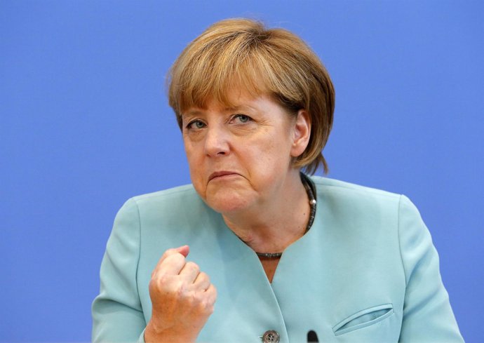 La canciller alemana, Angela Merkel, durante una rueda de prensa en el salón de 