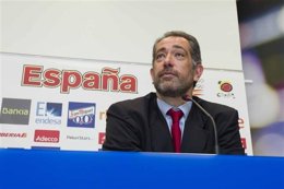 Orenga en rueda de prensa