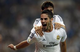 Isco celebra el tercer gol del Real Madrid