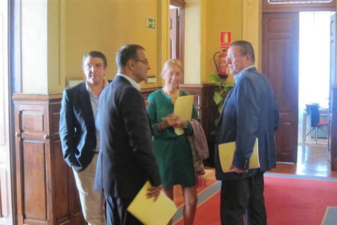 Diputados regionales, tras la Junta de Portavoces