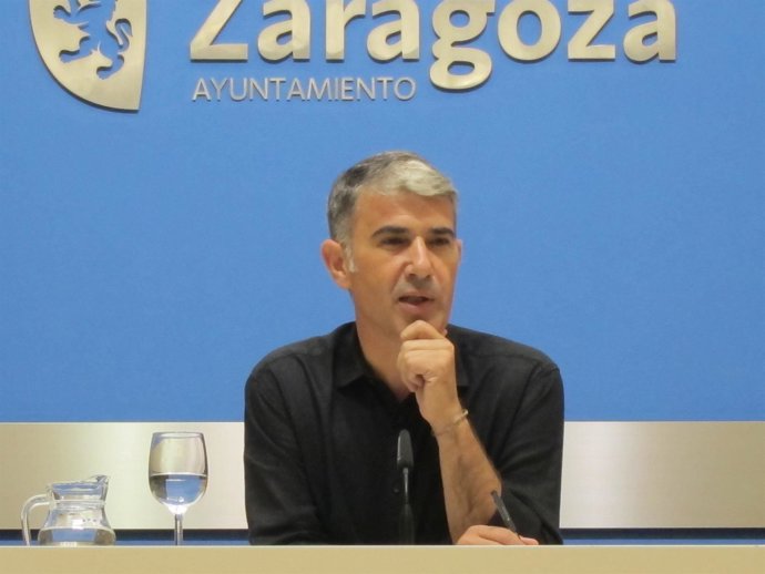 El portavoz de CHA, Juan Martín