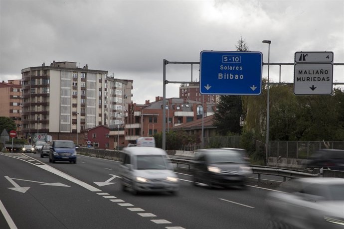 Autovía S-10 a su paso por Maliaño