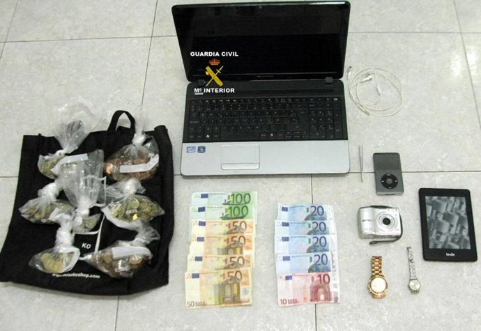 Efectos robados en una vivienda de Artà