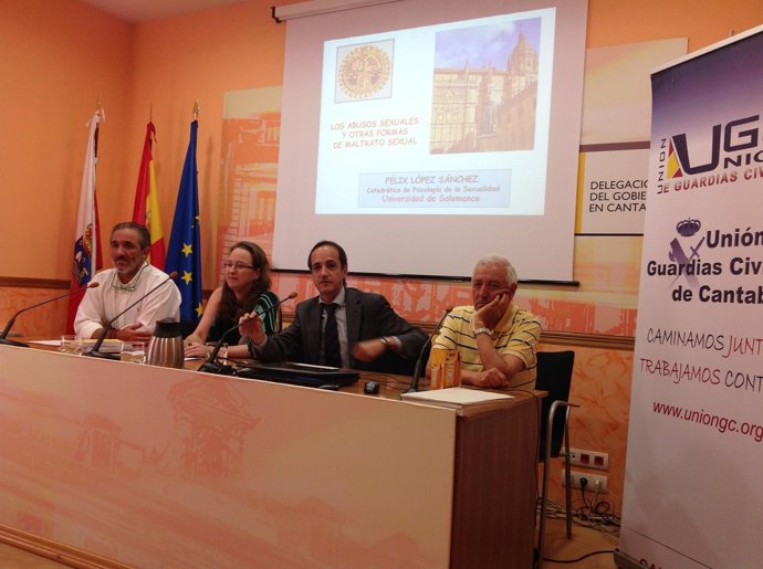 Inauguración del curso sobre abusos sexuales a menores