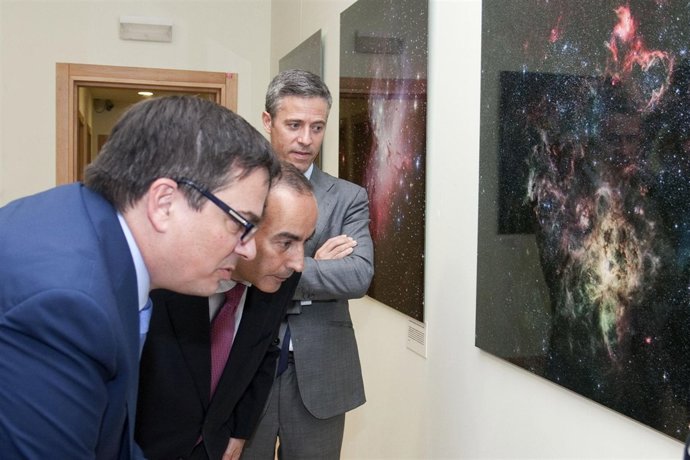 Exposición Universo fascinante