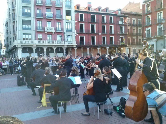 Concierto en la Plaza Mayor de Valladolid
