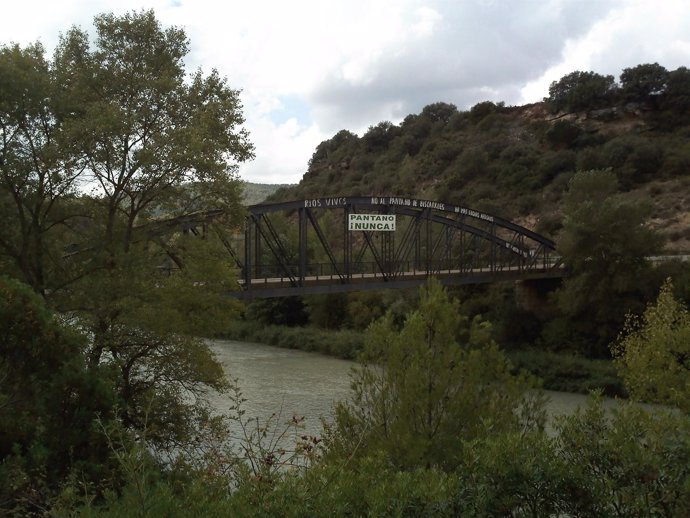 Puente Santa Eulalia, En Huesca, No A Biscarrués