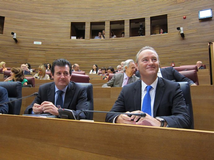 Fabra en su escaño de las Corts